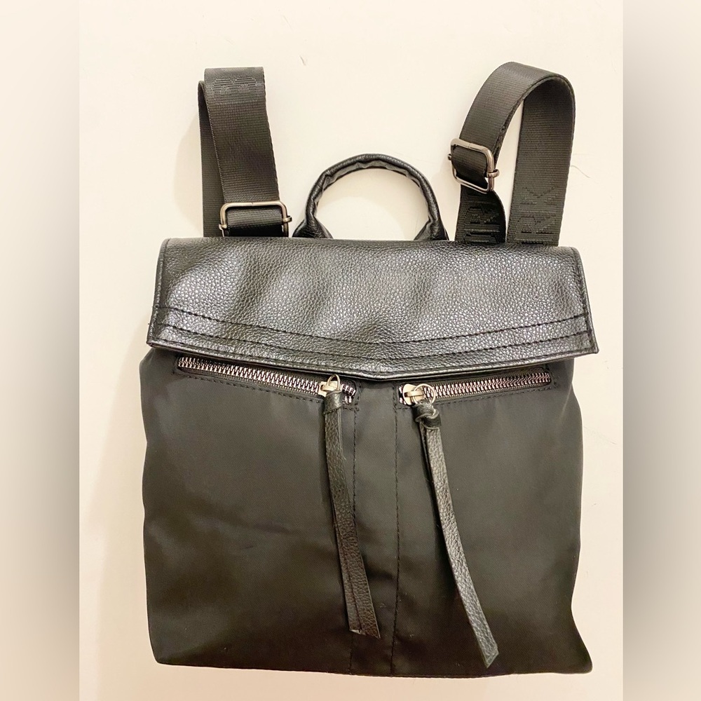 Botkier New York mini backpack EUC! - Picture 5 of 5